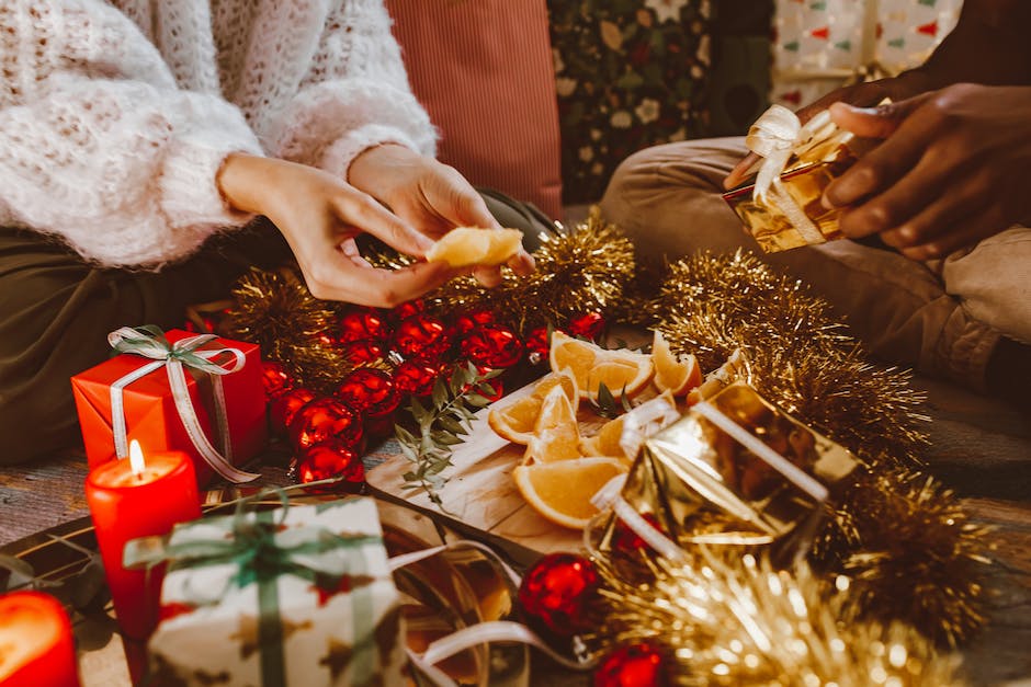 Weihnachten Geschenke - Warum werden sie traditionell verschenkt?