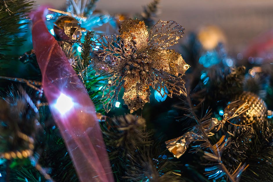 Weihnachtsbaum Tradition Kindern Freude schenken